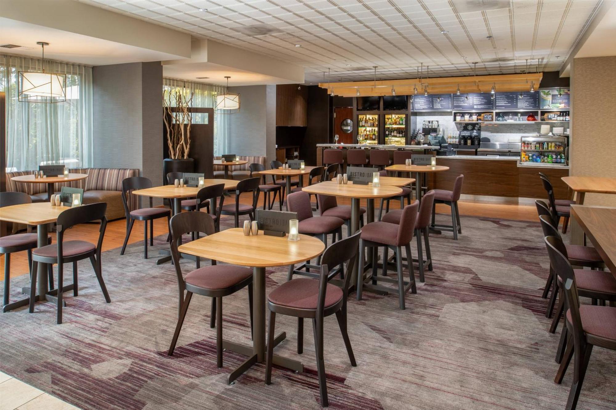 Courtyard By Marriott Portland Airport Hotel Kültér fotó